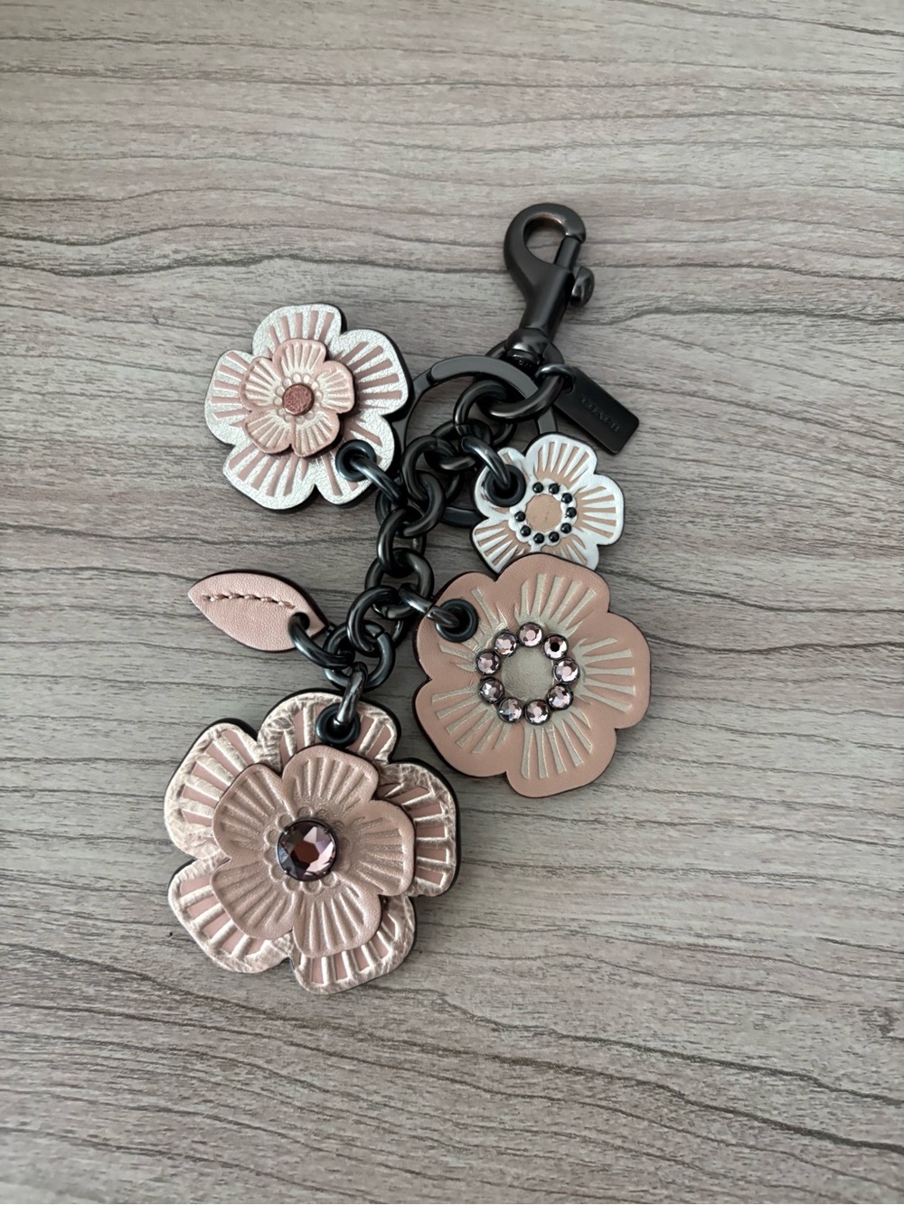Rare Coach Tea Rose Pink Crystals Leather keychain FOB Charm